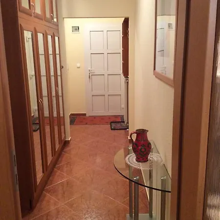 Rehab Apartment *
