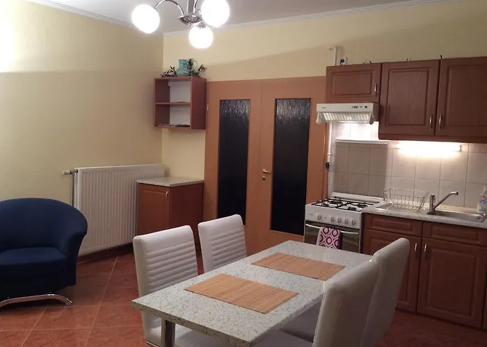 Rehab Lägenhet Hévíz